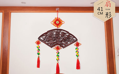 六盘水中国结挂件实木客厅玄关壁挂装饰品种类大全